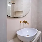 Nyaraló Este Naousa