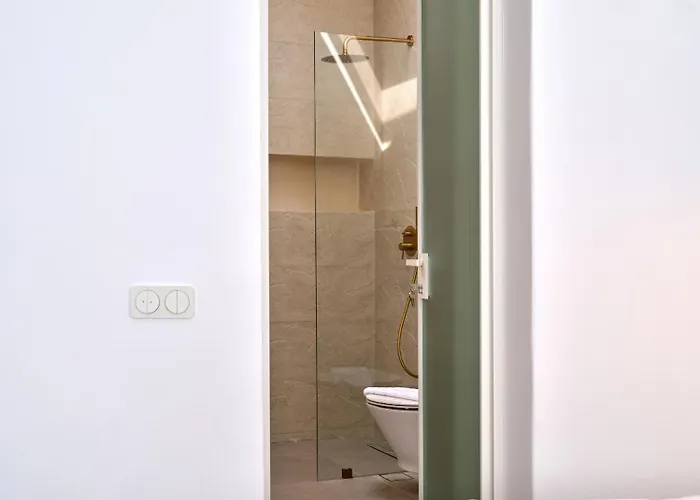 Este Naousa Науса