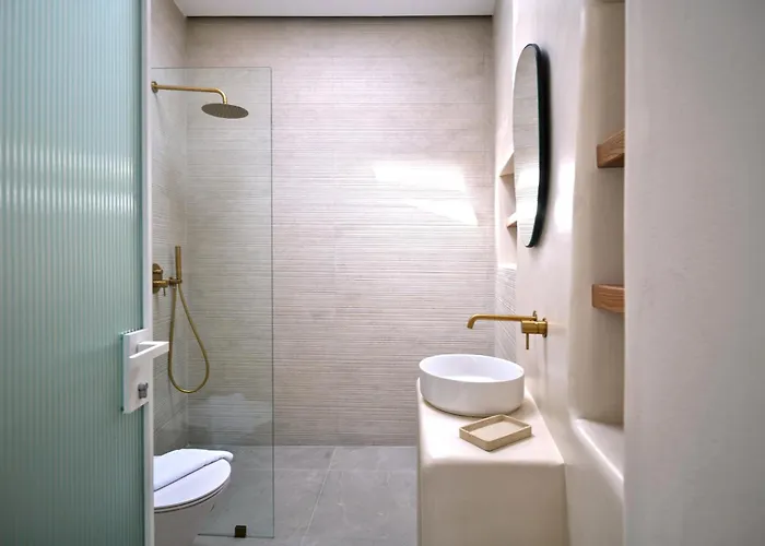 Este Naousa Науса